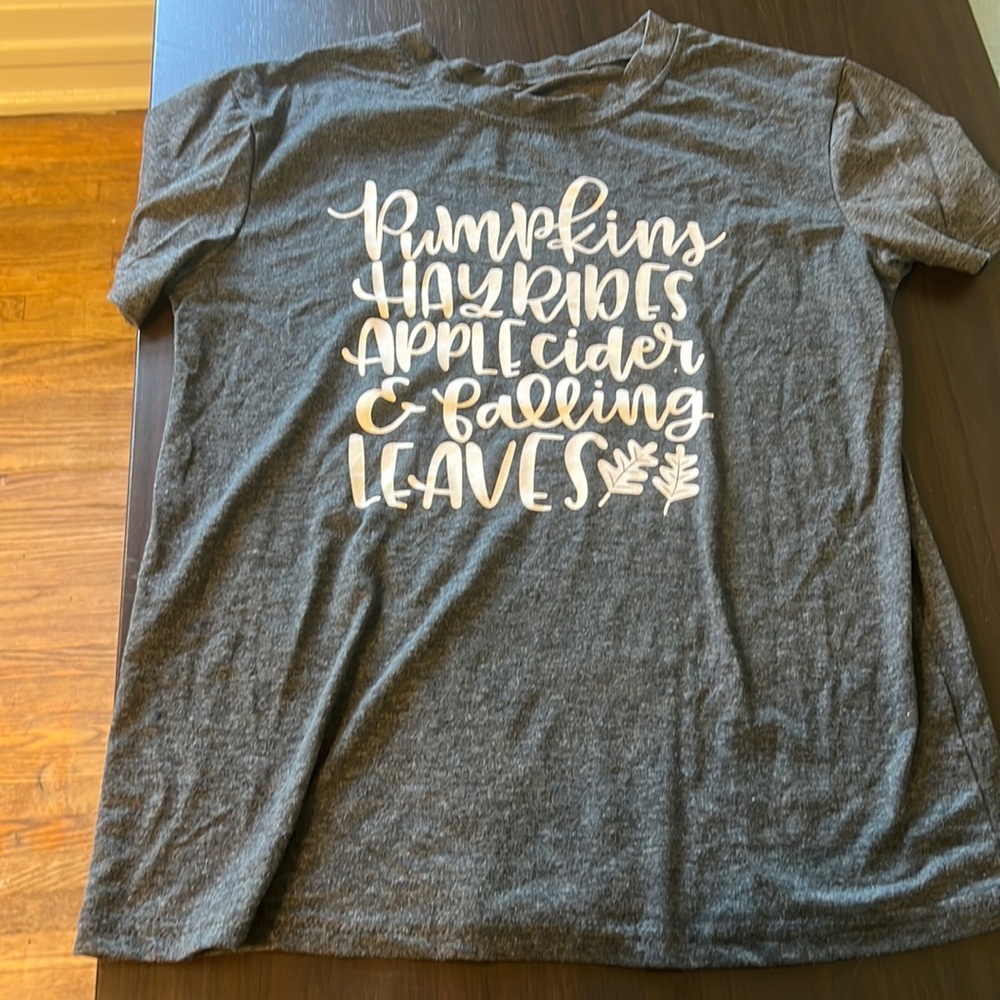 Fall T-shirt size small.